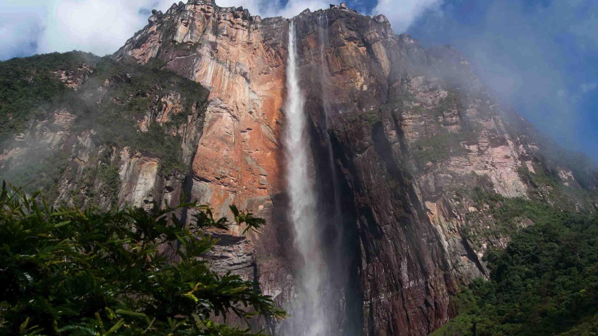 آبشار آنجل (Angel Falls)