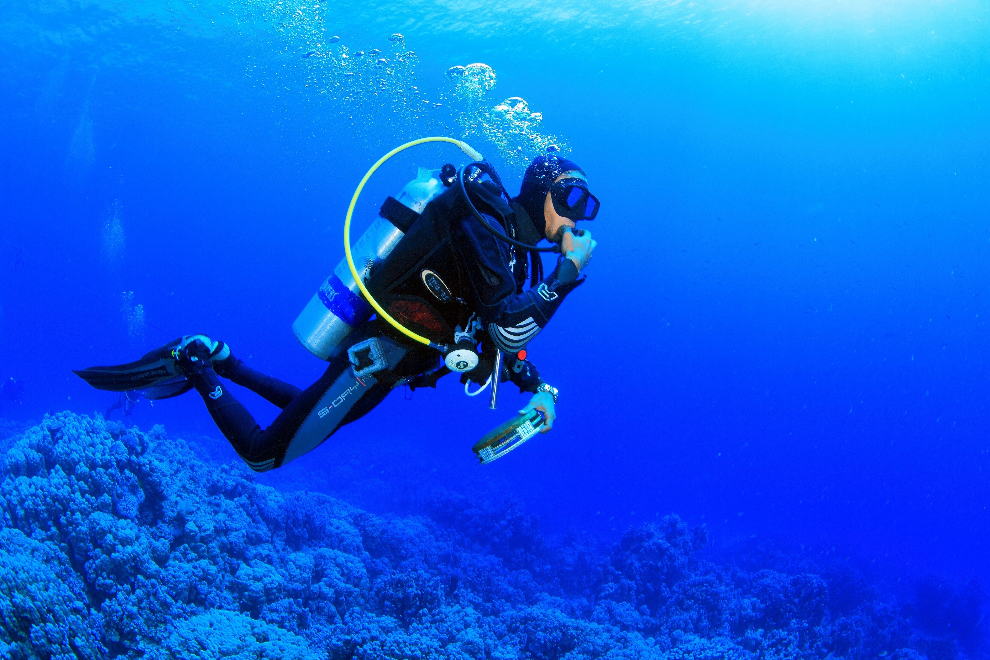 غواصی (Underwater diving)