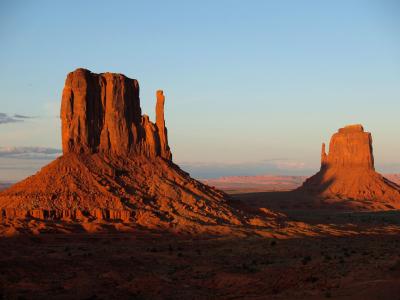 تصویر شماره 11 از آلبوم تصویر زمینه دره بقعه (Monument Valley)