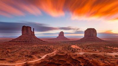 تصویر شماره 21 از آلبوم تصویر زمینه دره بقعه (Monument Valley)