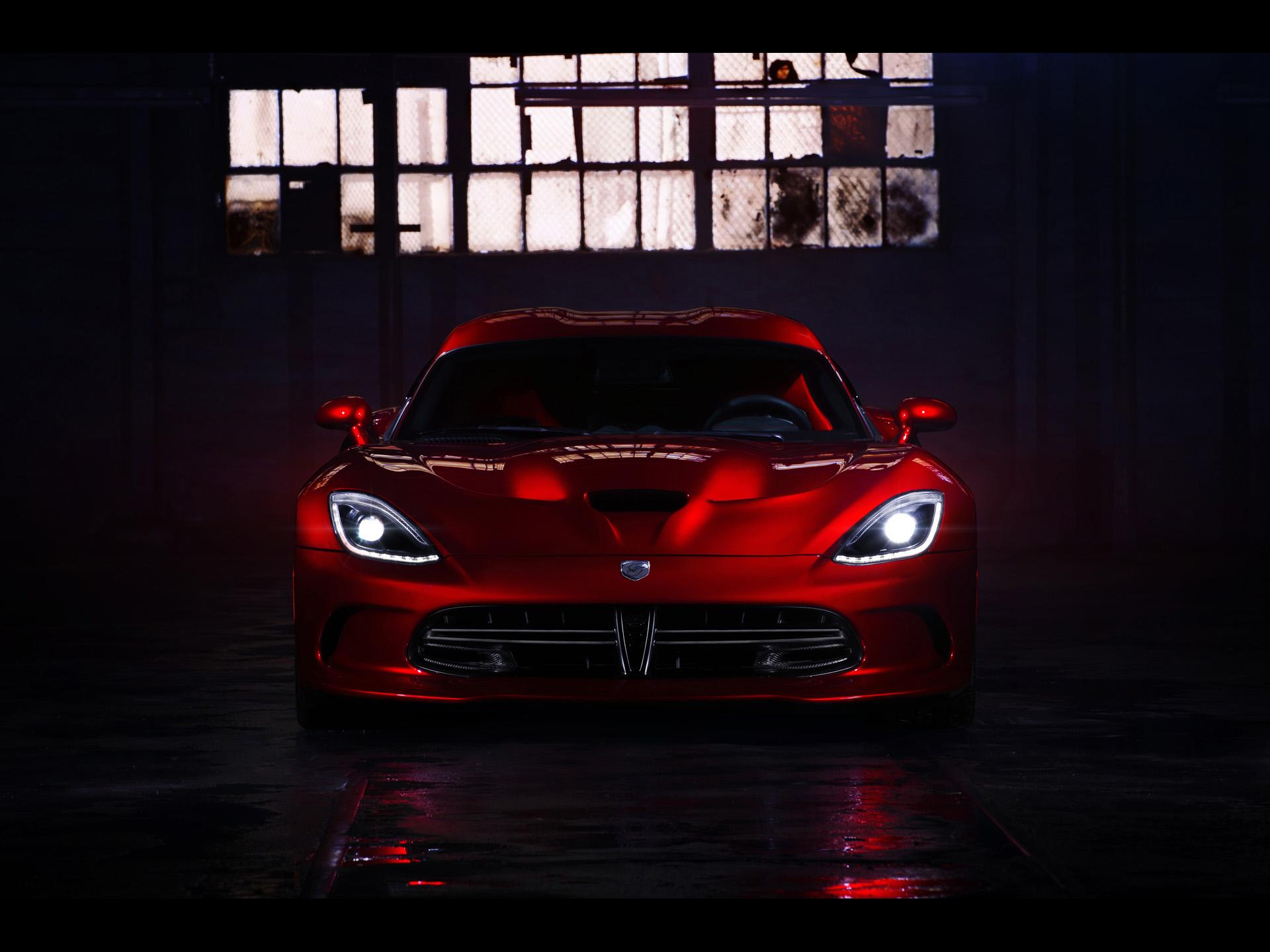 دوج وایپر (Dodge Viper)