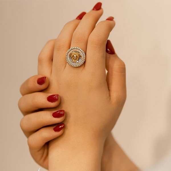 انگشتر طلا (Gold ring)