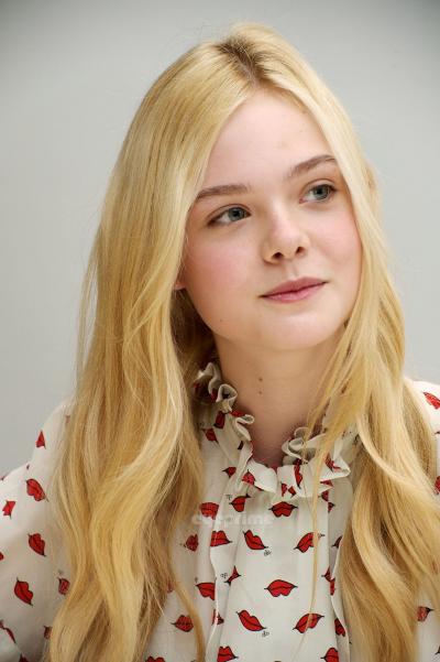 تصویر شماره 10 از آلبوم تصویر زمینه elle fanning