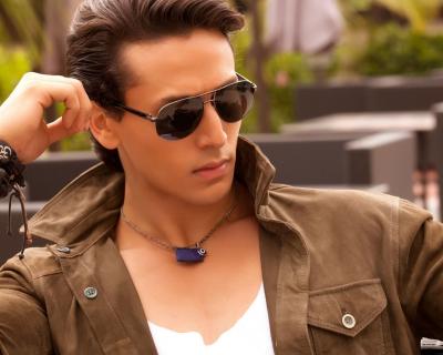 تصویر شماره 30 از آلبوم تصویر زمینه تایگر شروف (Tiger Shroff)