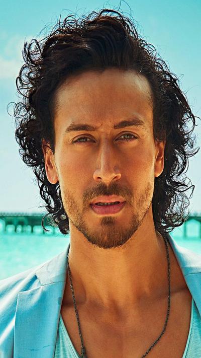 تصویر شماره 44 از آلبوم تصویر زمینه تایگر شروف (Tiger Shroff)