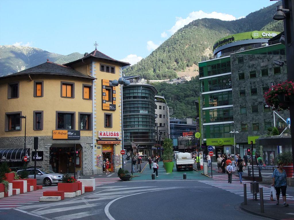 آندورا لاولا (Andorra la Vella)