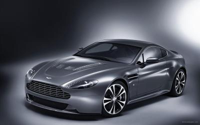 تصویر شماره 24 از آلبوم تصویر زمینه استون مارتین (aston martin v8 vantage)