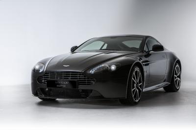 تصویر شماره 48 از آلبوم تصویر زمینه استون مارتین (aston martin v8 vantage)