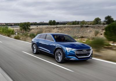 تصویر شماره 19 از آلبوم تصویر زمینه audi e tron