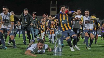 تصویر شماره 18 از آلبوم تصویر زمینه باشگاه فوتبال روساریو سنترال (Club Atlético Rosario Central)