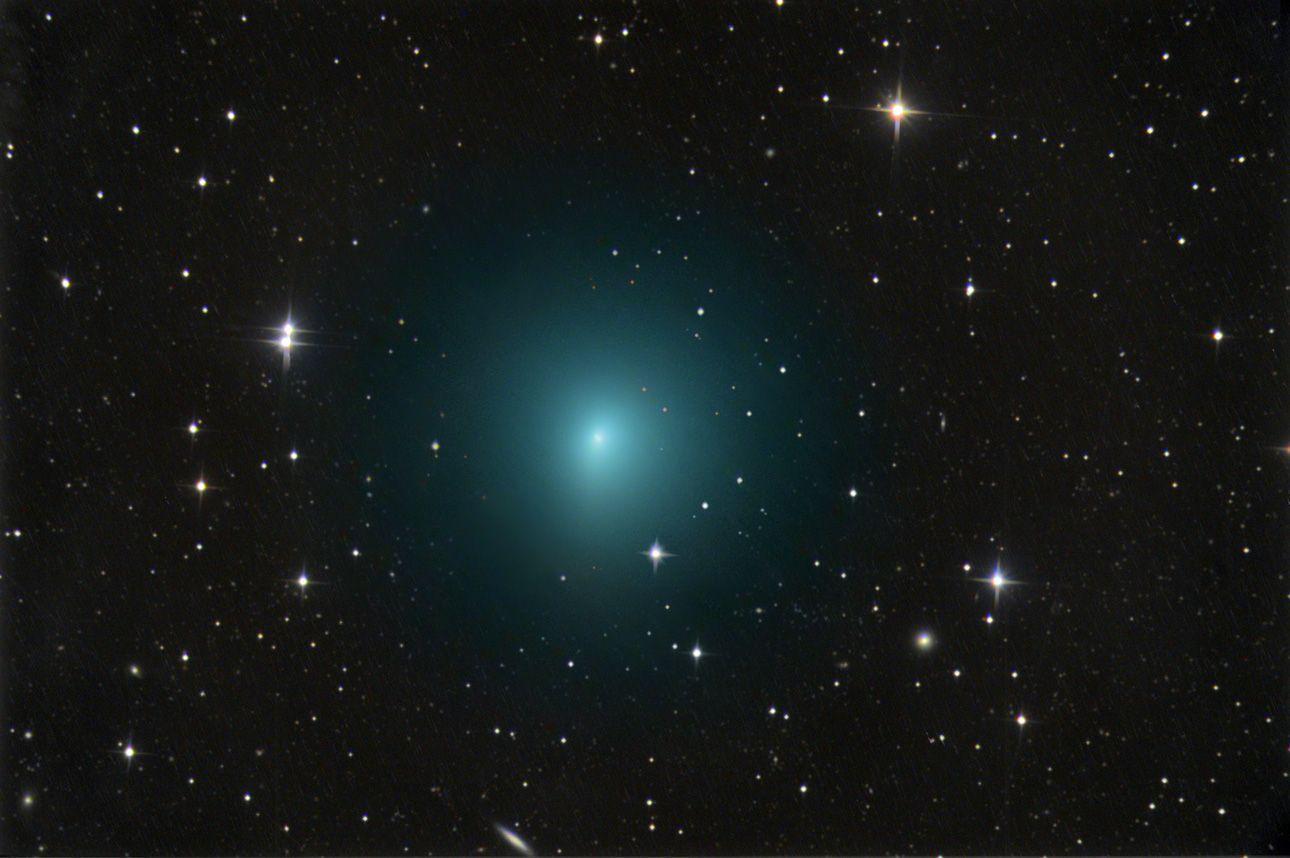 دنباله‌دار (Comet)