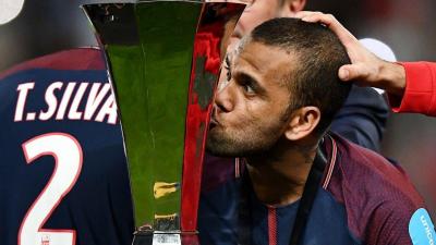 تصویر شماره 13 از آلبوم تصویر زمینه دانیل آلوس دا سیلوا (Dani Alves)